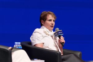 13 Plenary Session_Elaine Bedell OBE